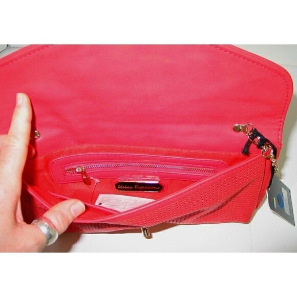 URBAN EXPRESSIONS RED CLUTCH, SHOULDER BAG, HANDBAG, PURSE WITH REMOVABLE STRAP - Picture 2 of 6